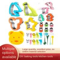 Moule à biscuits et sandwichs en acier inoxydable 32 pièces, motifs de dessins animés, sûrs pour les mains et les aliments, outils de pâtisserie, gadgets de cuisine, colorés