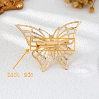 Broche Papillon Irrégulière Dorée en Alliage Métallique pour Femme, Bijou de Mode Personnalisé pour Petites Fêtes, Décoration Creuse