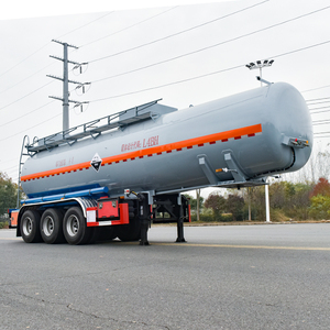 Semirremolque FUWA de 3 ejes para almacenamiento y transporte de líquidos químicos HCL, cisterna con revestimiento de polietileno de acero al carbono - Product Image 3