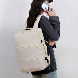 Mochilas Unisex para Portátil con Puerto de Carga USB, Mochilas Impermeables Tipo Duffel, Bolsas de Almacenamiento para Viajes al Aire Libre - Product Image 5