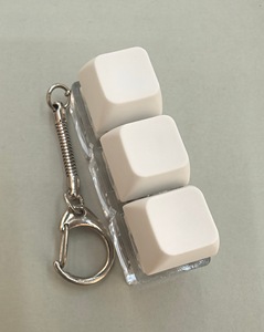 Porte-clés clavier mécanique à 3 touches, jouet de décompression, bouton de clavier DIY, vente en gros - Product Image 4