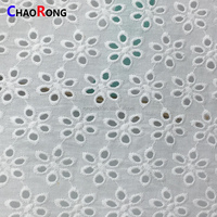 Fournisseur d'or CRF0576 Marchandises prêtes Œillet Fleur Dentelle 100% Coton Broderie Tissus pour Vêtements Matériel