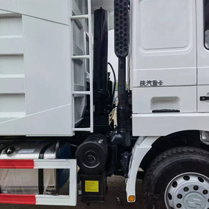 Nouveaux camions diesel de taille moyenne de haute qualité avec transmission automatique 351-450hp Engine 25-30T GVW pour un service fiable - Product Image 2