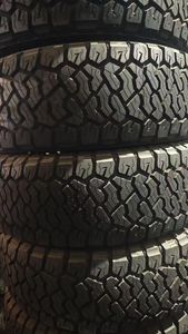 ยางเรเดียลสำหรับทุกสภาพพื้นผิว สภาพใหม่ แบบไม่มียางใน ได้รับการรับรองมาตรฐาน ECE/DOT ISO ใช้ได้ทุกฤดู สำหรับรถออฟโรด SUV/MPV/รถบรรทุก - Product Image 3
