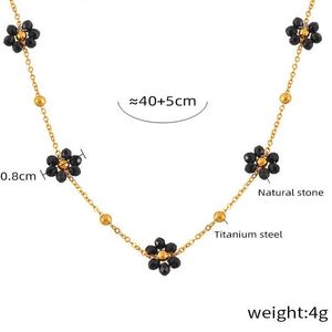 Nuevo Conjunto de Collar y Pulsera de Flor Margarita en Oro 18K, Cadena de Acero Inoxidable con Piedra Negra, Ideal para Aniversario - Product Image 5