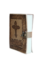 Carnet de notes/journal personnalisé en cuir de haute qualité avec croix de Jésus-Christ en relief, fait main, cousu, avec fermoir