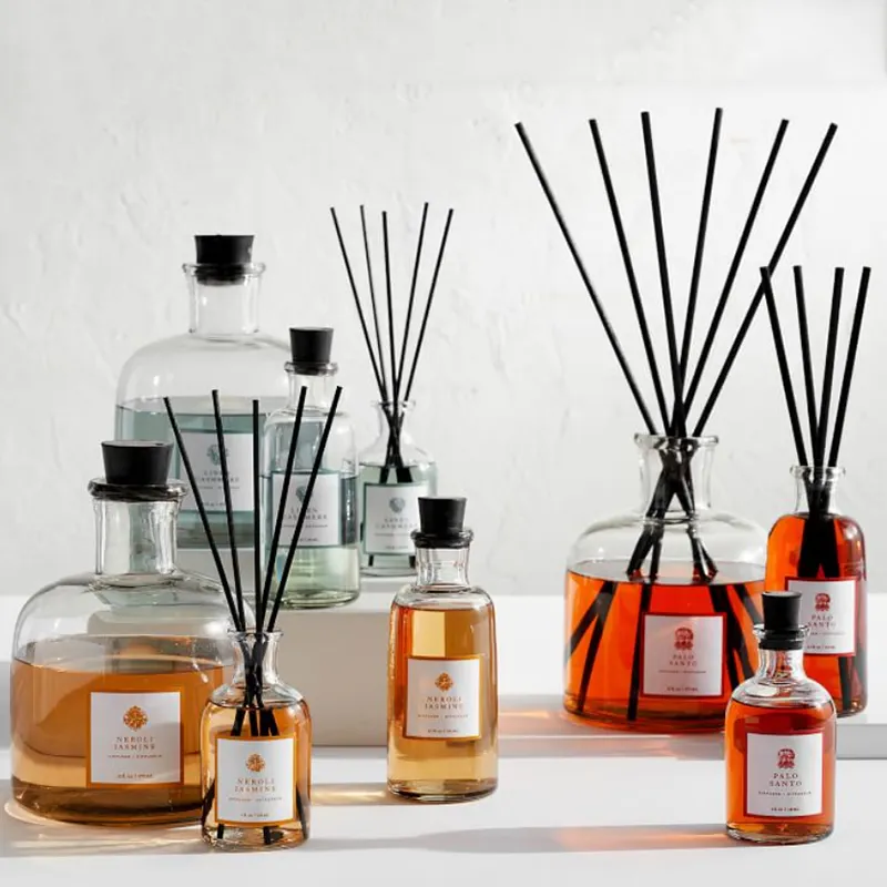 Luxury Eco-Friendly Glass Bottle Natural Essential Oil Reed Diffuser with Natural Sticks Liquid Shape Flower Diffuser Gift Set