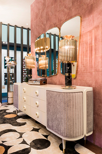 Aparador Italiano Moderno de Lujo, Madera Blanca Brillante con Tiradores de Latón Pulido, Mueble para Sala de Estar en Gris Crema - Product Image 3