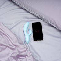 Vibrateur à brancher CRAVE pour femmes avec succion clitoridienne et resserrement vaginal, 10 vitesses, étanche IPX7, produit intime pour adultes