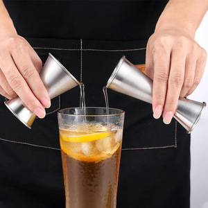 Dosificador Doble – Medidor de Chupitos de Acero Inoxidable de 30ml / 60ml, Taza Medidora de Cócteles – Herramienta Profesional de Bar para Bartender, Bar en Casa - Product Image 6