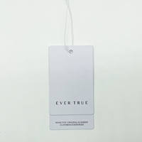 Eco-Friendly Haute Qualité Impression Personnalisée Logo Etiquettes de Luxe Balançoire Etiquettes de Vêtement Étiquettes volantes en Papier avec Corde pour Vêtements