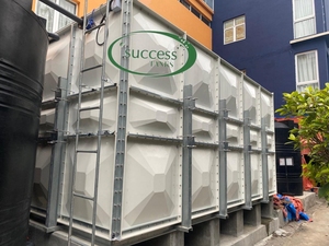 Réservoir d'<span class=keywords><strong>eau</strong></span> d'irrigation agricole en panneaux de fibre GRP certifiés pour usage alimentaire |   RO 1000L/H, 70KW, Garantie de qualité de 3 ans - Product Image 2