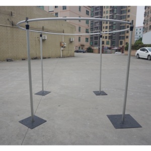 ชุดอุปกรณ์ท่ออลูมิเนียมสีเงินแบบยืดหดได้สำหรับงานแต่งงานและงานแสดงสินค้า - Product Image 1