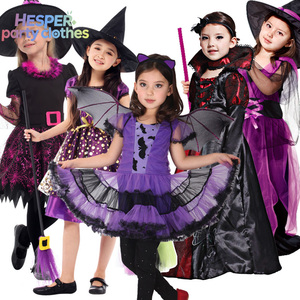 Costume de Sorcière HESPER pour Filles, Design Rétro Gothique pour Jeu de Rôle, Noël, TV – Comprend Robes, Jupes, Haut à Capuche, Cape - Product Image 2