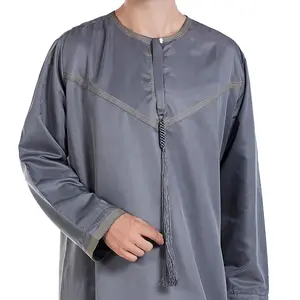 Vêtements islamiques pour hommes Thobe arabie saoudite, Abaya de styliste pour hommes Jubba pour Eid