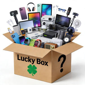 กล่องสุ่มอุปกรณ์อิเล็กทรอนิกส์ <span class=keywords><strong>พา</strong></span><span class=keywords><strong>ว</strong></span><span class=keywords><strong>เวอร์</strong></span><span class=keywords><strong>แบ</strong></span>งค์แบบพก<span class=keywords><strong>พา</strong></span> ที่ชาร์จไร้สาย ชุดอุปกรณ์เทคโนโลยี คละแบบ สุ่มเลือก พรีเมียม พร้อมเปิดกล่อง - Product Image 2