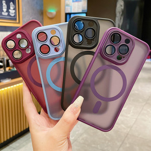 Translucide givré <span class=keywords><strong>Mag</strong></span> Protection complète de l'appareil photo antichoc étui de téléphone portable magnétique sûr pour <span class=keywords><strong>iPhone</strong></span> 15 14 <span class=keywords><strong>13</strong></span> Pro Max - Product Image 1