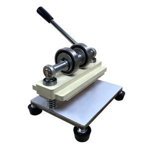 Mini machine de découpe et d'estampage manuelle compacte en cuir pour artisanat du cuir, presse manuelle pour cuir, papier et vêtements - Product Image 2