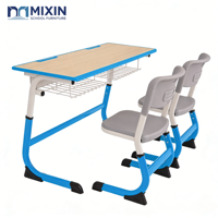 Bureau et chaise d'école à deux places, mobilier scolaire, tables avec plateau en bois, coins arrondis, base en forme de traîneau, patins antidérapants pour les grandes salles de classe