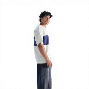 Camiseta de Manga Corta Extra Grande para Hombre, Blanca con Logotipo Azul Marino en el Frente, Tejida, 100% Algodón, Secado Rápido, Corte Casual - Product Image 3