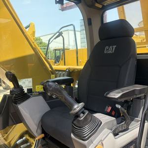 รถขุด CAT 323 ปี 2019 สีเหลือง อุปกรณ์ก่อสร้างงานหนัก มือสอง น้ำหนักใช้งาน 23 ตัน ความจุบุ้งกี๋ 1.4 เมตร - Product Image 4