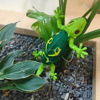 Mainan Kadal Panjat Dinding Lucky Toys, Robot Gecko Pengendali Jarak Jauh, Kadal Listrik Merayap Lantai dan Langit-langit, Mobil RC