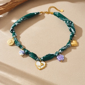 European American Style Retro Colorful Printed Fabric Rope Chain Heart Sun Flower Starfish Pendant Gold Plated Knotted Necklace - Product Image 3
