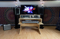 Bureau d'Ordinateur en Bois Professionnel Personnalisé pour Studio de Musicien, Enregistrement à Domicile, Poste de Travail par Fabricant