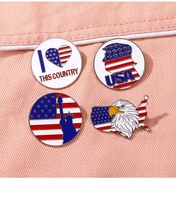 Yeni Modern Geleneksel Antik Gümüş Kaplama Çinko Alaşımlı ABD Bayrağı Yaka İğnesi 35x35mm Promosyon Hediye Anahtarlık Moda Amerikan