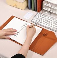 Set di Quaderni Aziendali Personalizzati A5 con Incisione, Design Quadrato Pieghevole, 100 Fogli, Copertina in Pelle, Stile a Spirale, Porta Penna, Confezione Regalo