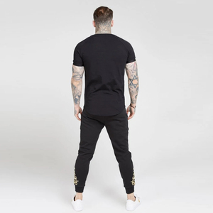 เสื้อยืดแขนสั้น 170GSM โพลีเอสเตอร์ น้ำหนักเบา เหมาะสำหรับออกกำลังกายในฤดูร้อน รับผลิตตามแบบ OEM แบรนด์ส่วนตัว โรงงานผู้ผลิต - Product Image 4
