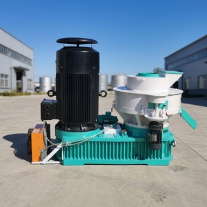 Granulateur de moyenne taille avec kit complet : transformation efficace de l'herbe, des résidus agricoles et des matériaux en <span class=keywords><strong>bois</strong></span> tendre/dur - Product Image 1