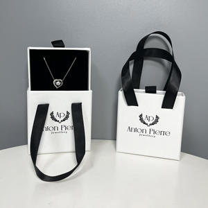 صندوق هدايا ورقي مخصص مطبوع بالختم الساخن، صندوق مجوهرات منزلق للأقراط مع مقبض - Product Image 1