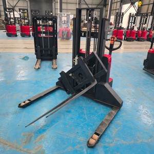 Carretilla elevadora de palés eléctrica de 1500kg 2m 3m con horquillas giratorias de 360 ° Apilador de palés rotativo eléctrico 2T - Product Image 2