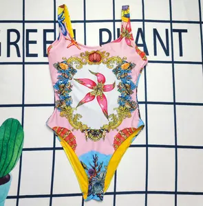 Il costume da bagno intero con Logo lettera di lusso progetta il costume da bagno Sexy Bikini da spiaggia per le donne