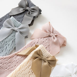 बच्चों की लड़कियों की शाही शैली धनुष घुटने की उच्च मछली मोजे, ट्यूब मोजे में बेबी टोडलर बॉक्स. बच्चे को खोखला कर दिया गया है. - Product Image 5