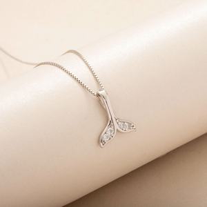 Collar de sirena de clavícula para mujer de Plata de Ley 925, collar con colgante de cola de ballena de delfín de circón clásico - Product Image 5