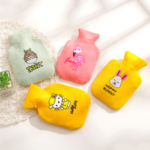 Linda Botella de Agua Caliente de Peluche con Diseño de Dibujos Animados, Reutilizable, Calentador de Manos para Manos, Abdomen, Cintura y Pies, Paquete de 300 Unidades al por Mayor - Product Image 2