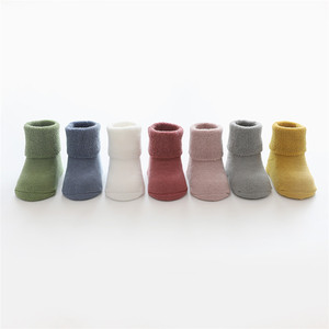 Chaussettes pour bébés en <span class=keywords><strong>polaire</strong></span> d'hiver en gros, douces, antidérapantes, en coton, pour garçons et filles, nouveau-nés, de 1 à 3 ans - Product Image 6