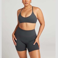 Ensemble de yoga 2 pièces pour femme grande taille : soutien-gorge de sport à dos croisé avec coussinets amovibles et short froncé, en tissu ultra doux pour le sport et le fitness