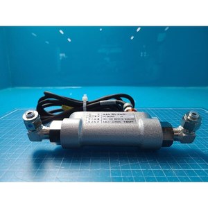 อุปกรณ์ควบคุมการไหลของของเหลวดิจิตอลแบบ FC-SE903ของ toflo ใช้เป็นชิ้นส่วนอุปกรณ์เซมิคอนดักเตอร์รุ่นเก่า - Product Image 3