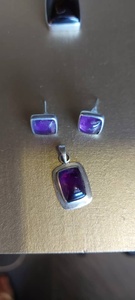 Pendientes Colgantes de Plata con Amatista Hechos a Mano al por Mayor, Piedra Preciosa Morada de Moda, Calmante, de Origen Ético |   para Marcas Conscientes - Product Image 3