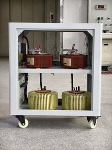เครื่องปรับแรงดันไฟฟ้าแบบเซอร์โวมอเตอร์ PKNY Factory <span class=keywords><strong>Outlet</strong></span> รุ่น AVR เฟสเดียว AC SVC 10-60KVA 50/60Hz - Product Image 5