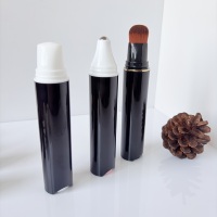 Botol Pompa Airless Sampel Gratis dengan Aplikator Kepala Sikat yang Dapat Diganti untuk Serum Perawatan Kulit, Lotion, Foundation, Sampo, Krim