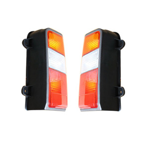 ไฟท้ายมิตซูบิชิ L300 รุ่น MB527316 MB527315 ซ้ายและขวา แบบฮาโลเจน สำหรับรุ่นปี 1986-2004 - Product Image 2