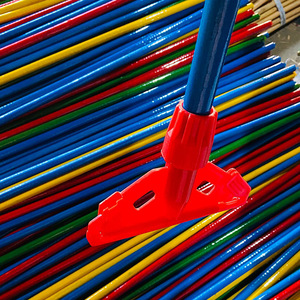 Bán Buôn Màu Sắc Tinh Khiết Lớp Phủ PVC 120Cm Chiều Dài Bằng Gỗ Chổi Phi Pakistan Thổ Nhĩ Kỳ Malaysia Philippines Thị Trường Chổi Thanh - Product Image 5