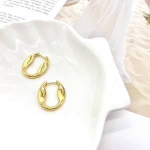 Geometric <b>Huggie</b> Earrings Gold Zinc Alloy Minimalist Fashion Women's Jewelry Gift - Product Image 3