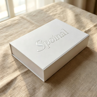 Individuelles Logo Magnetverschluss Starre Buchförmige Geschenkbox Doppelter Kupferpapier-Karton Klappdeckel Matt Laminiert Große Kapazität