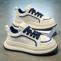 Baskets décontractées pour hommes, nouvelle collection automne, style coréen, tendance, durables, rehaussantes, à semelle épaisse, tige en PU, semelle extérieure en PVC, à lacets