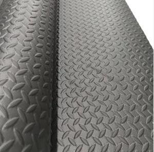 15-50mm Tapis de gymnastique <span class=keywords><strong>en</strong></span> <span class=keywords><strong>caoutchouc</strong></span> Interlock EVA Revêtement de <span class=keywords><strong>sol</strong></span> <span class=keywords><strong>en</strong></span> <span class=keywords><strong>caoutchouc</strong></span> extérieur pour le yoga Tapis de gymnastique de haute qualité Prix bon marché avec personnalisation - Product Image 3